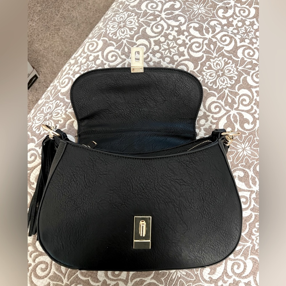 Vegan leather black purse by Lionel - Picture 6 of 15